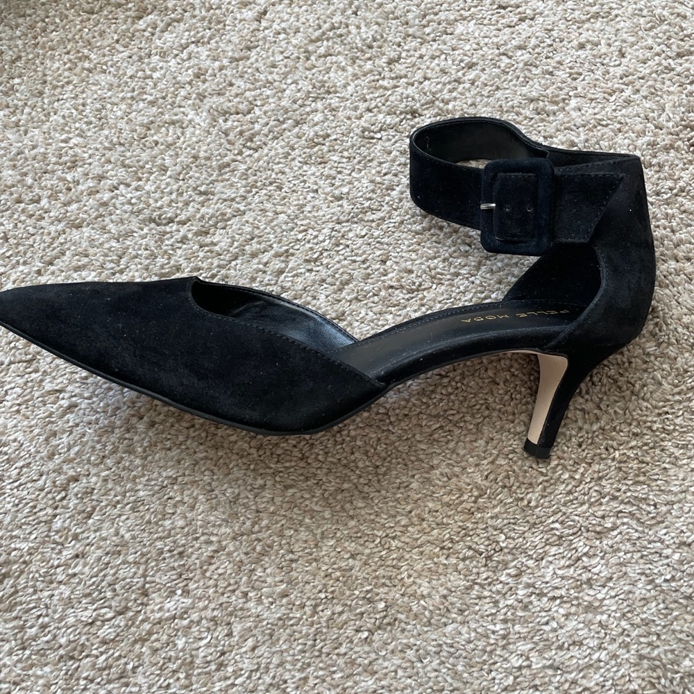 Pelle Moda Black Suede Heels - Picture 3 of 8